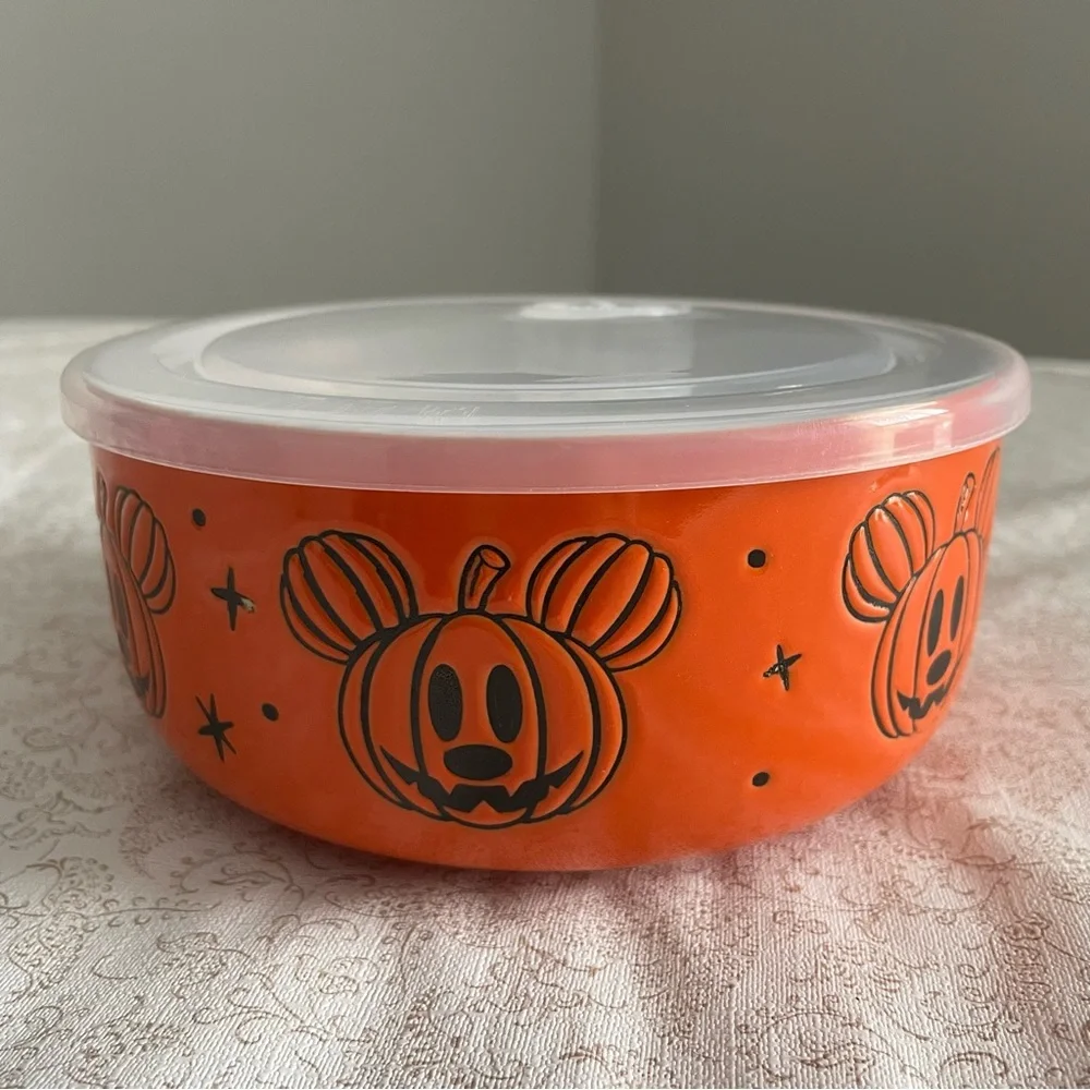 Disney mickey ceramic